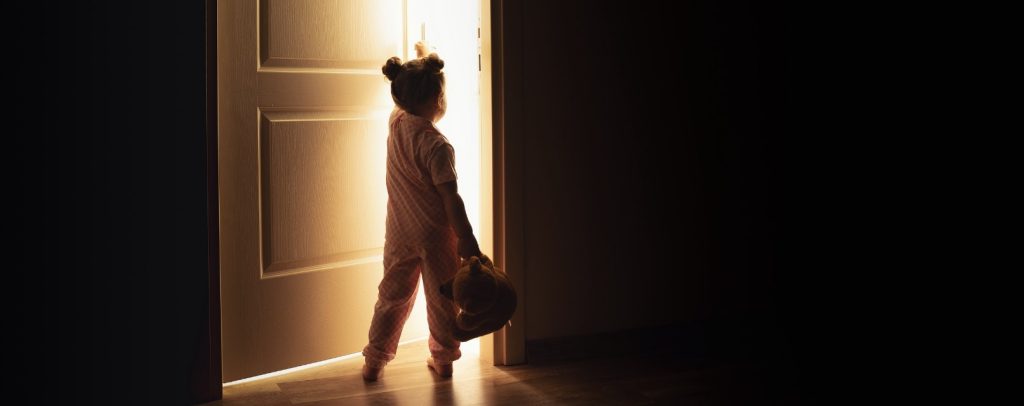 ترس کودک ( انواع - علت ها - راهکارها )