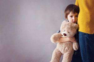 ترس کودک ( انواع - علت ها - راهکارها )