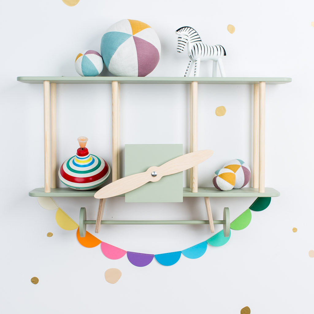 شلف دیواری اتاق کودک